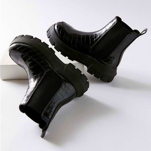Urban Outfitters Eden Chelsea Boot Faux Leather Boot
